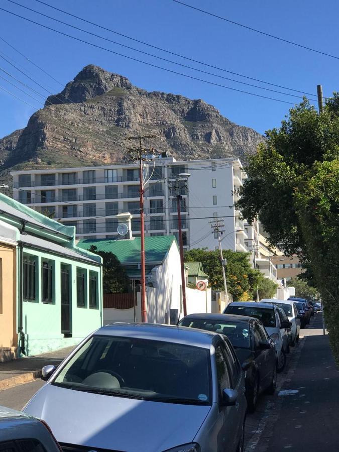 Obz Comfort Zone Hotel Cape Town Exterior photo